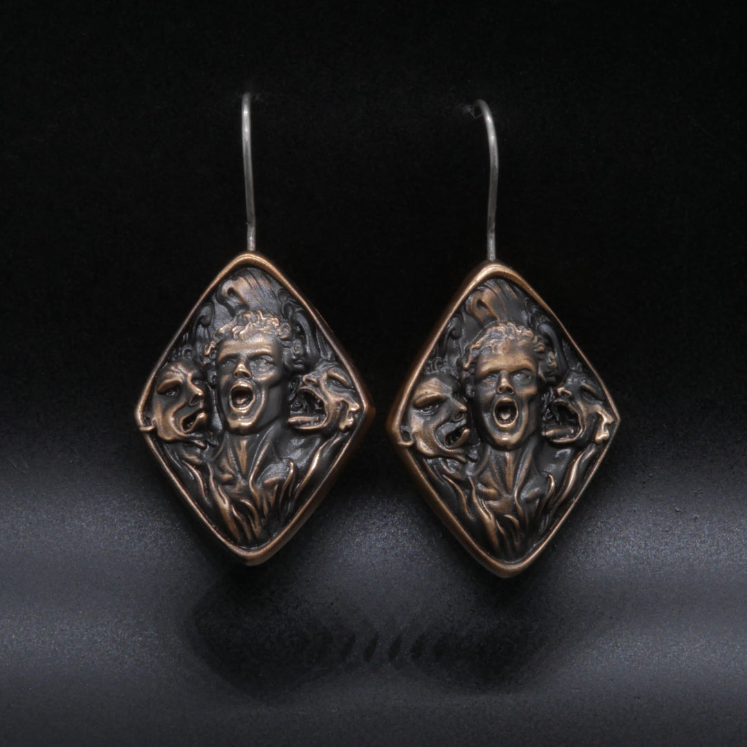 The Damned Earring pronssi.